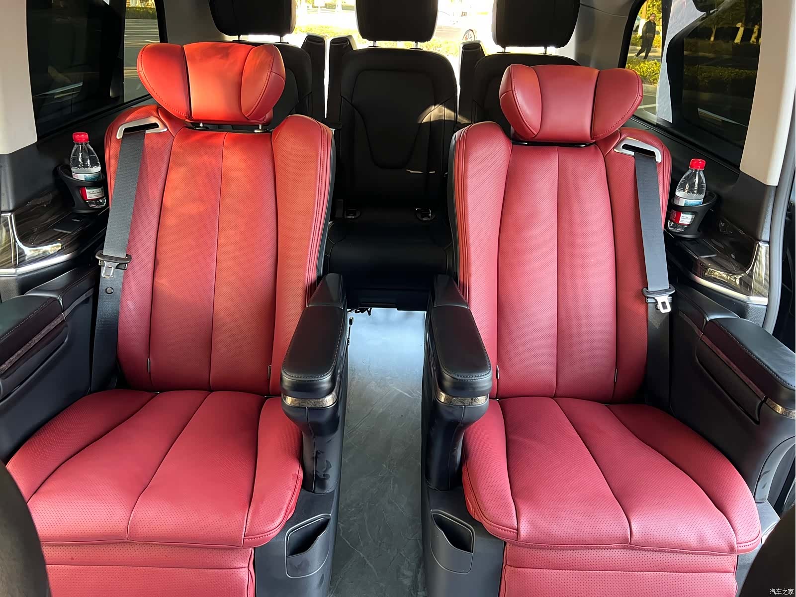 Mercedes-Benz V-Class, 2019 21