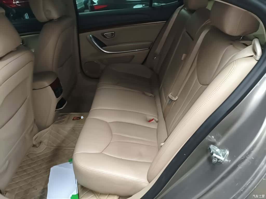 Roewe 950, 2017 17