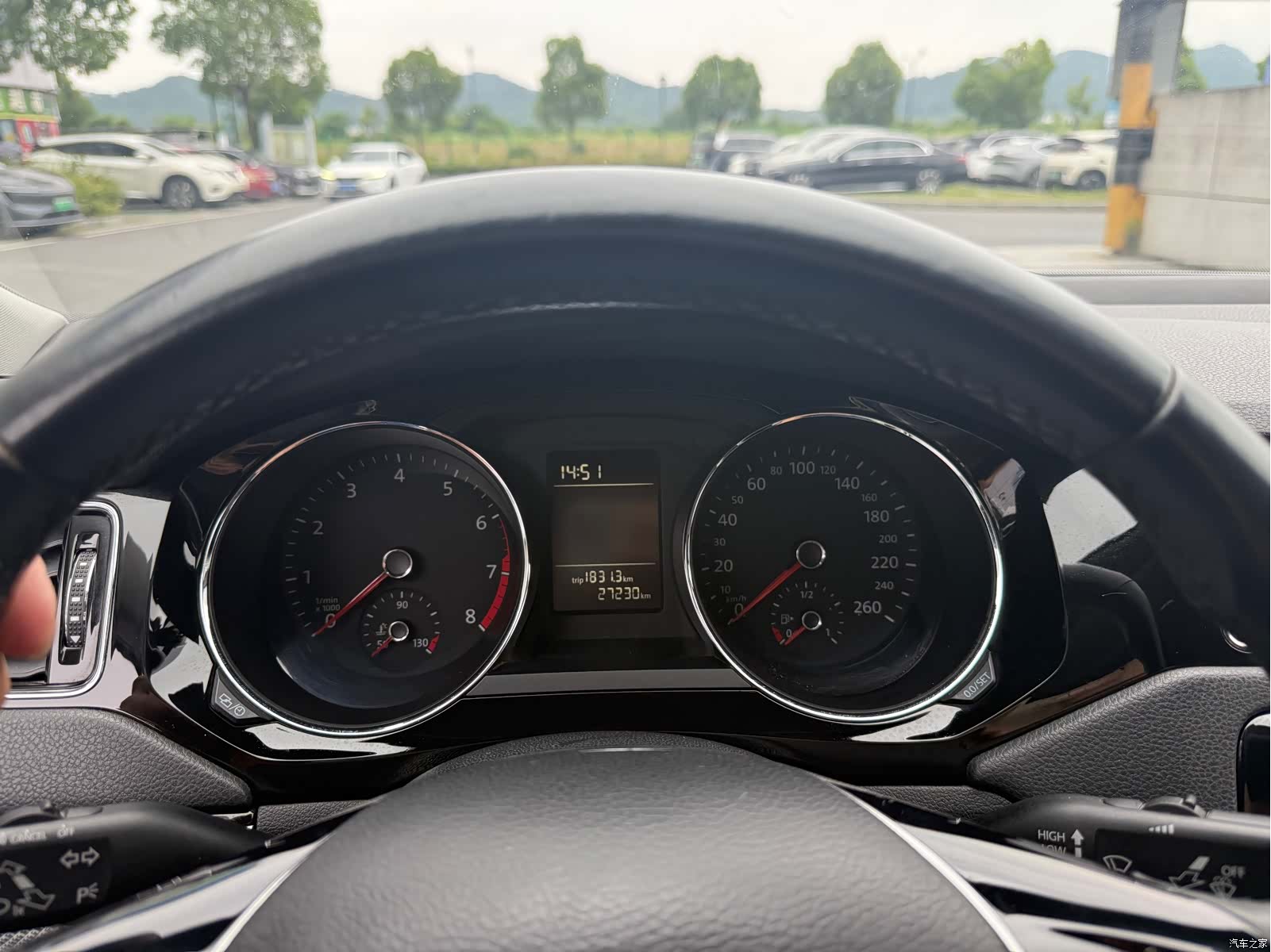 Volkswagen Sagitar, 2016 10