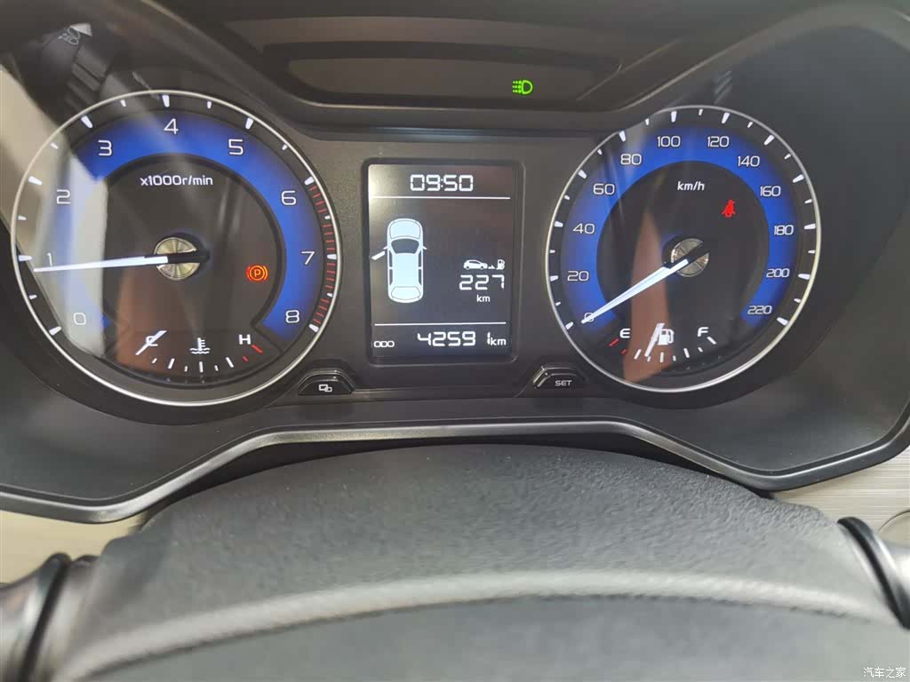 Geely X3, 2020 все фото