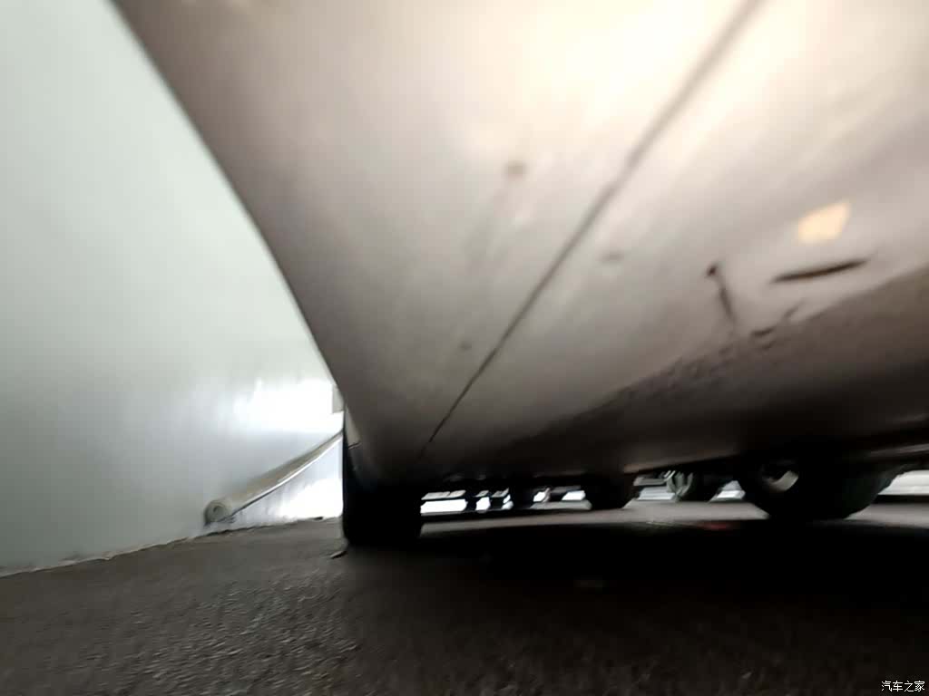 Tesla Model Y, 2022 21