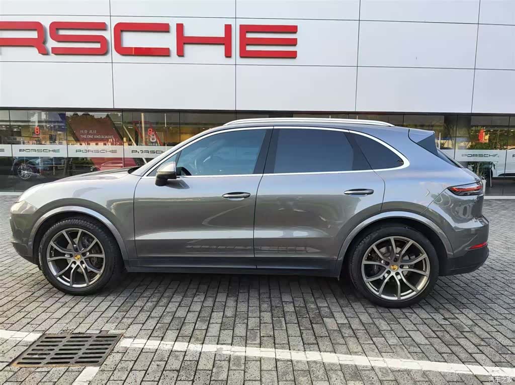 Porsche Cayenne, 2020 все фото