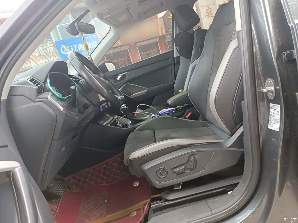 Audi Q3, 2023 12