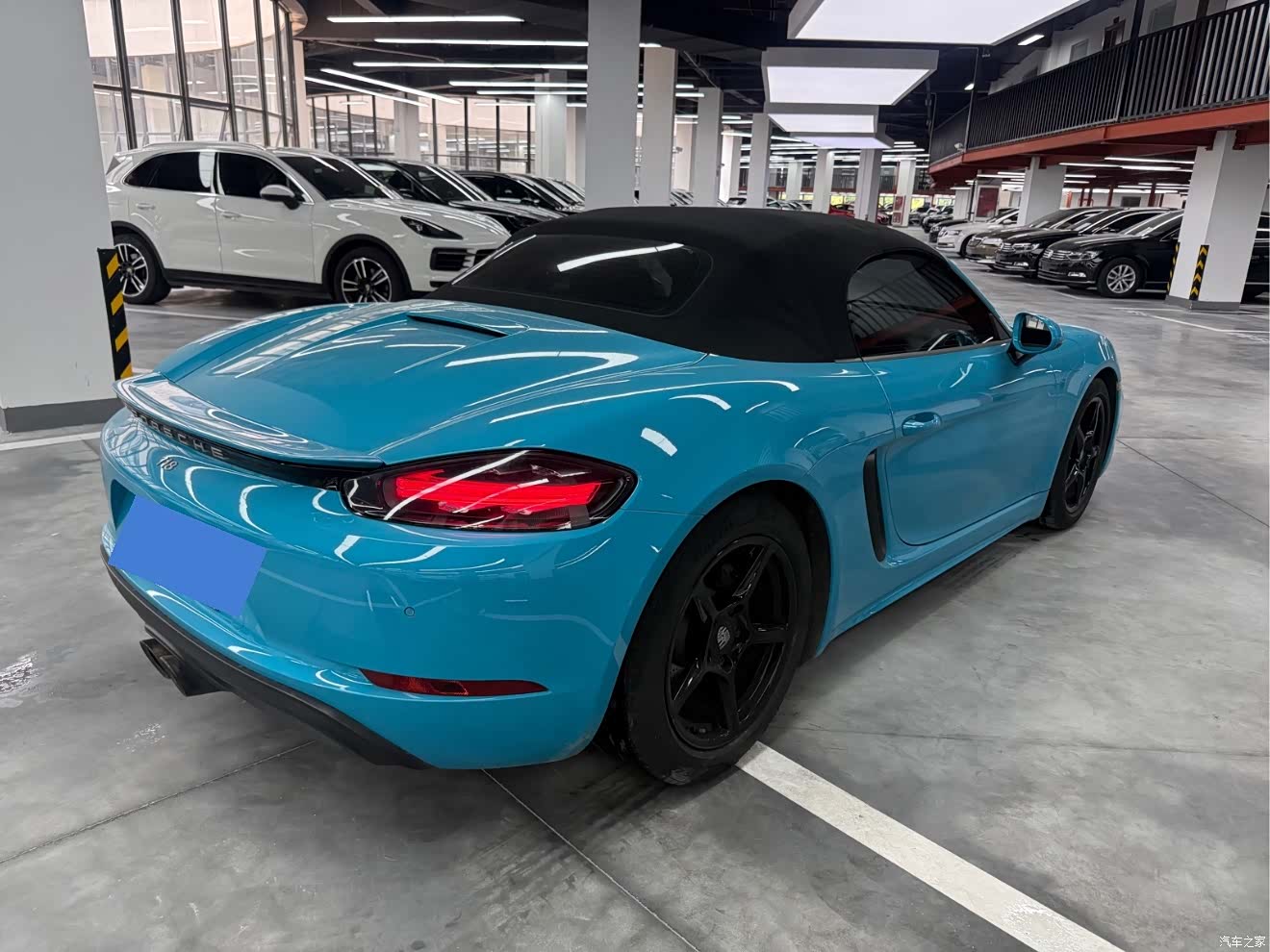 Porsche Boxster, 2018 12