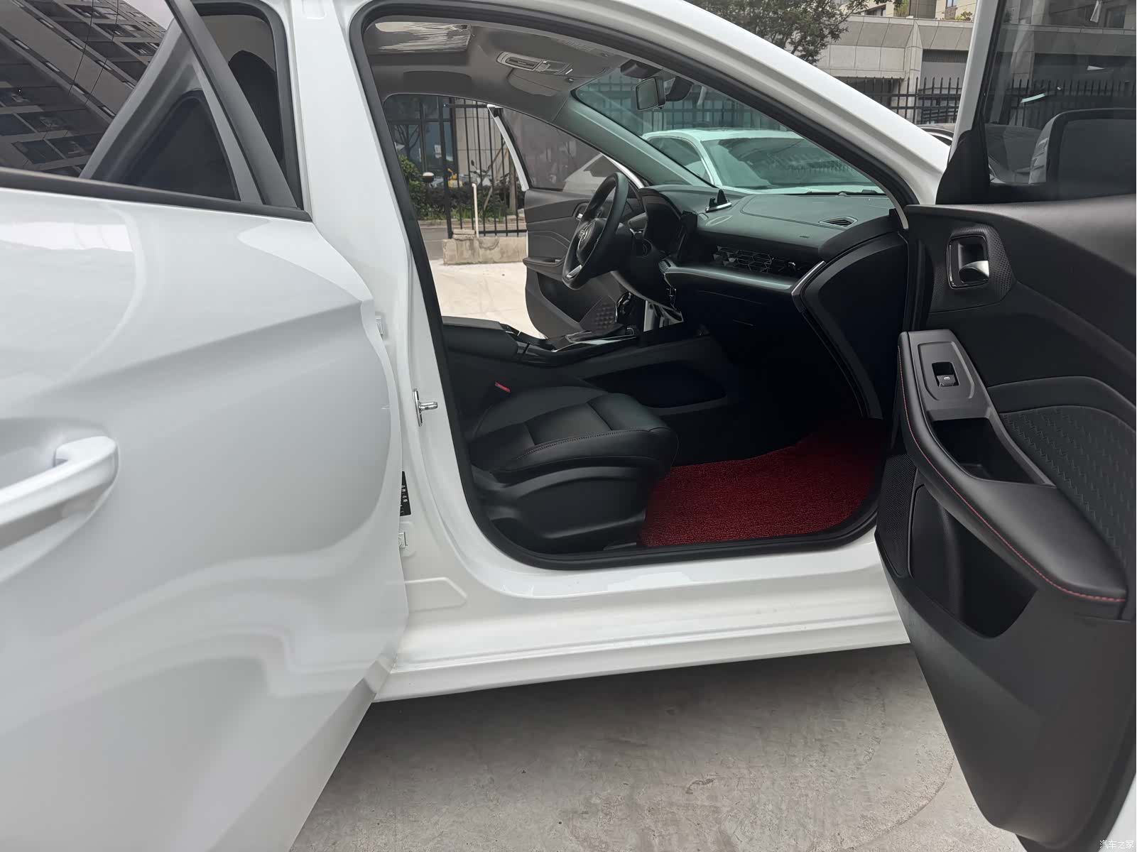 MG MG5, 2024 7