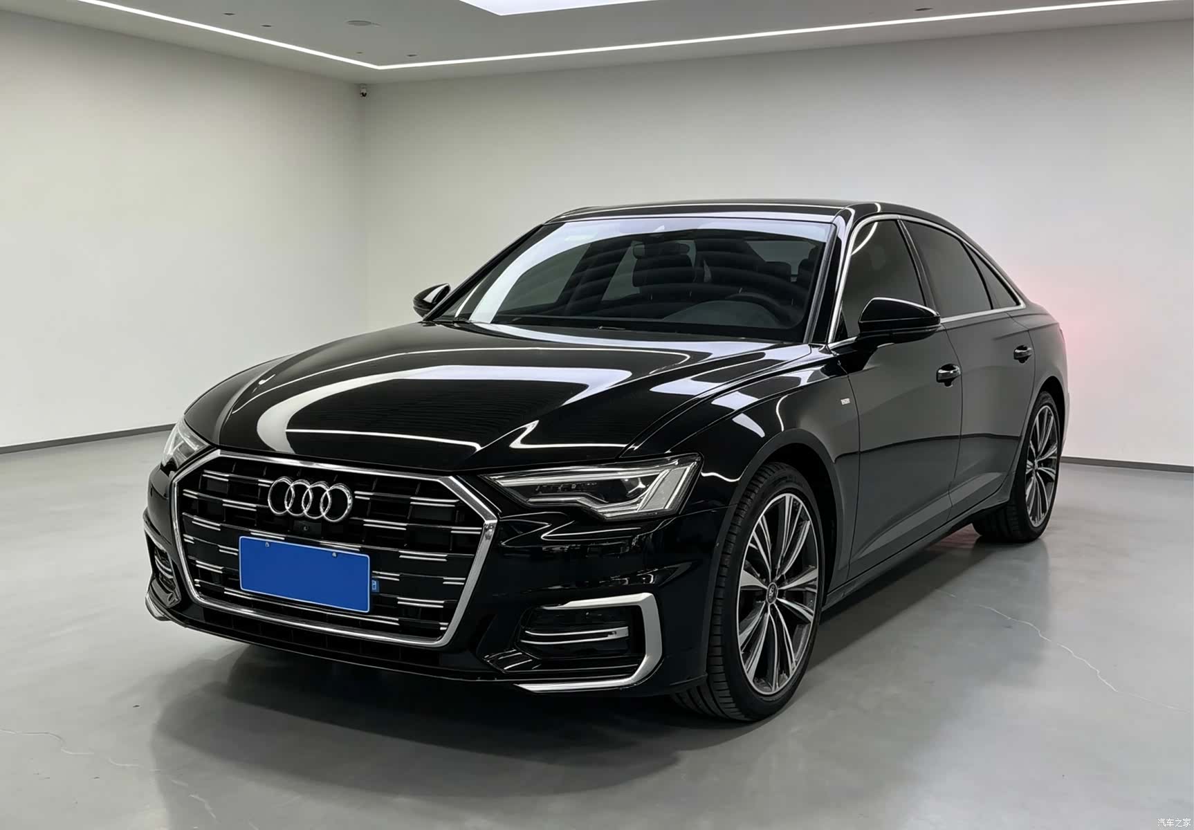 Audi A6L, 2025 1