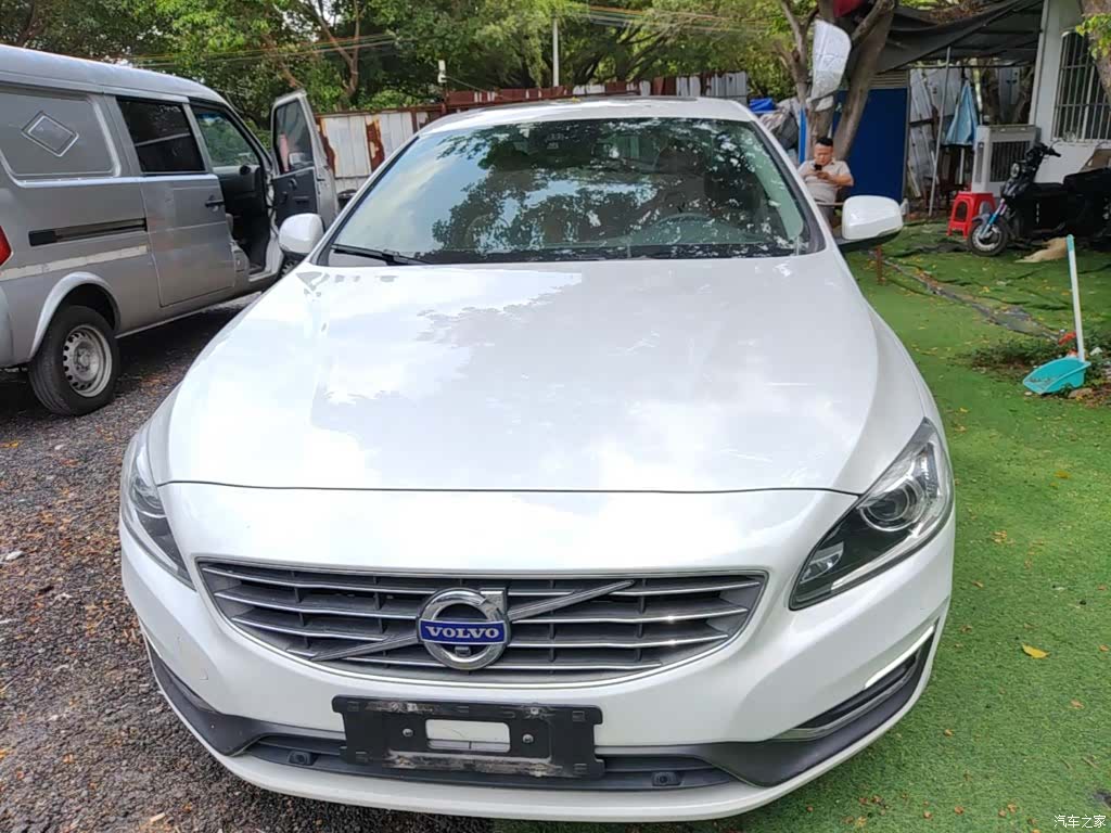 Volvo S60, 2017 3