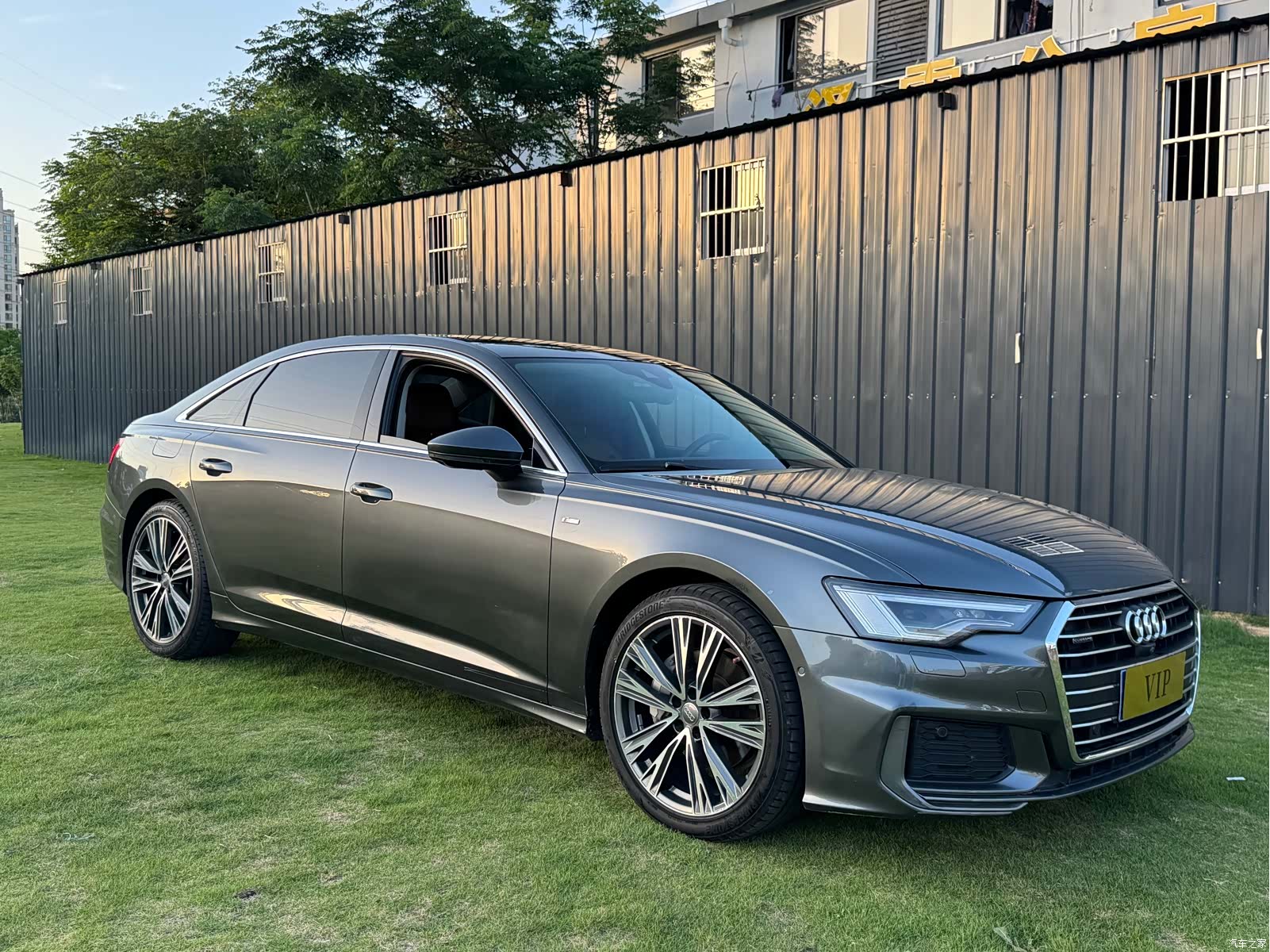 Audi A6L, 2021 3