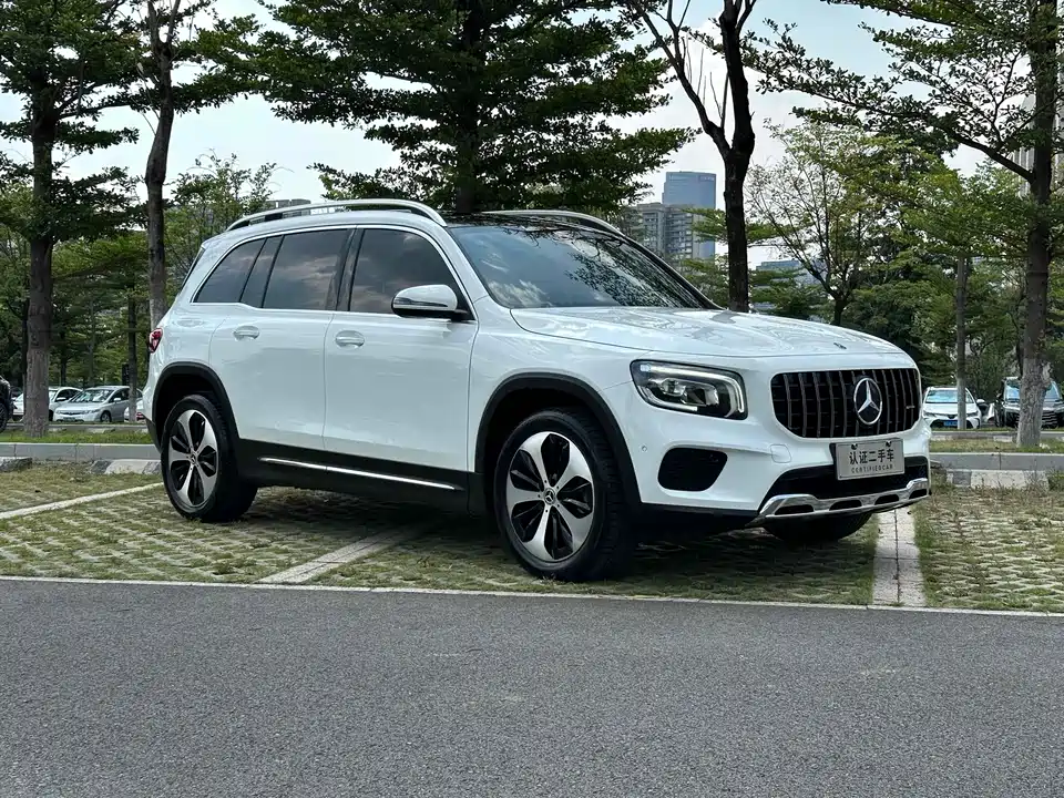 Mercedes-Benz GLB