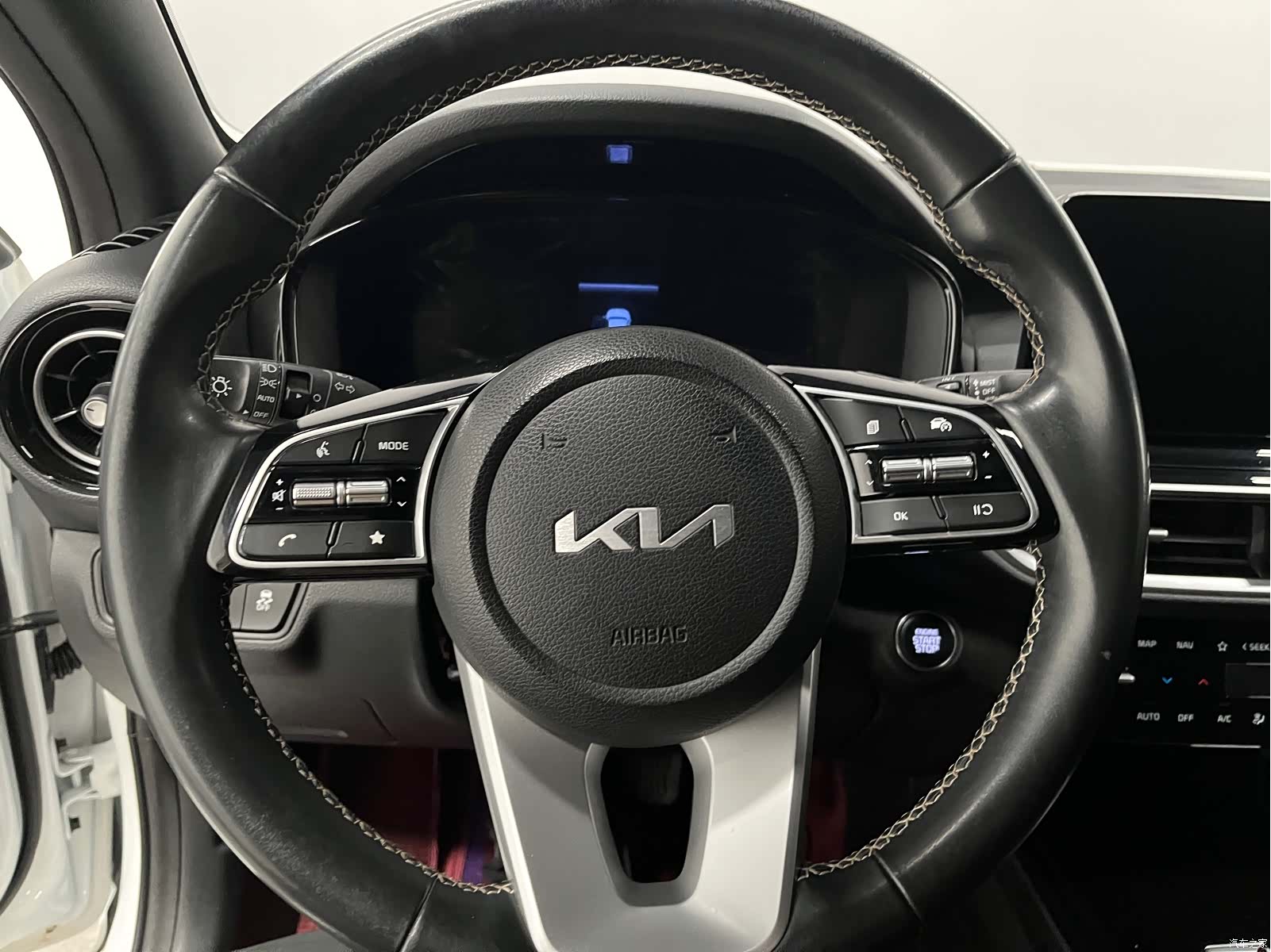 Kia K3, 2023 13