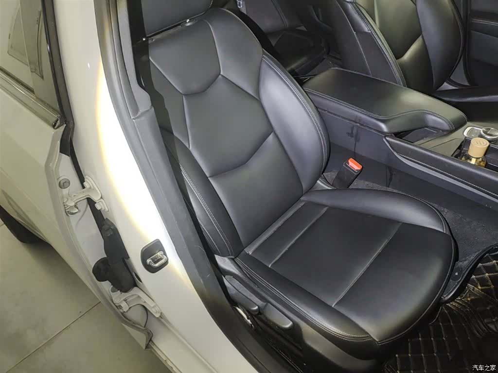 Cadillac CT5, 2020 25