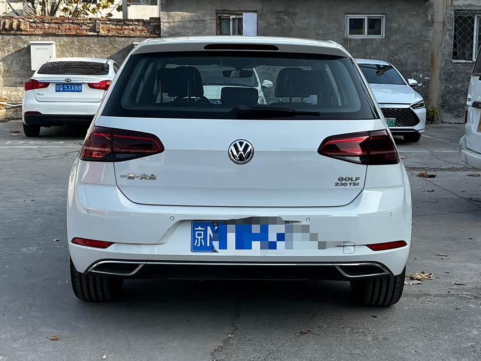 Volkswagen golf