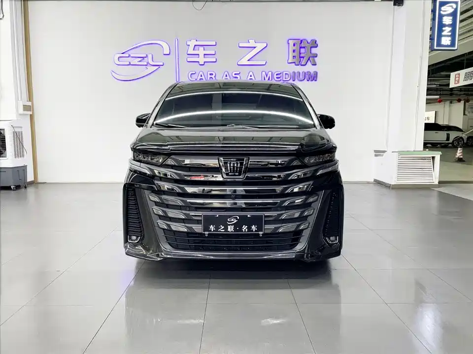 Toyota Wilfa