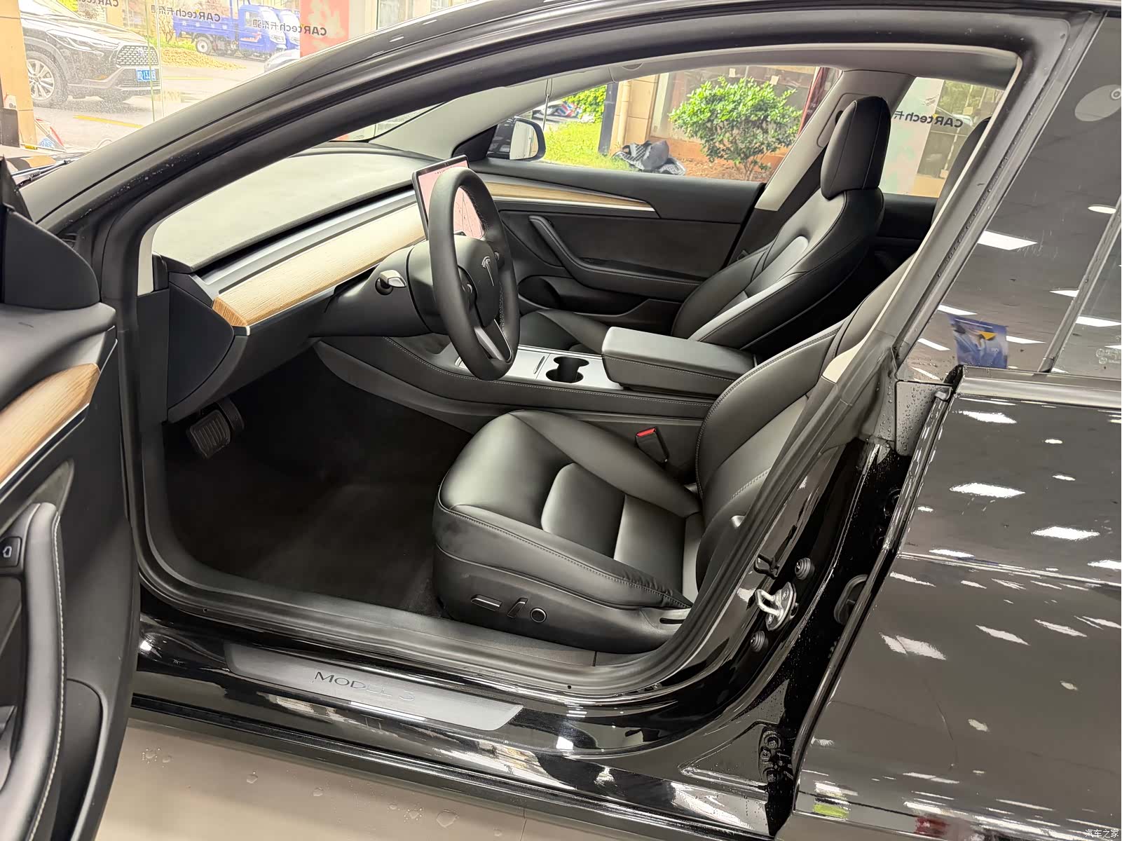 Tesla Model 3, 2021 4
