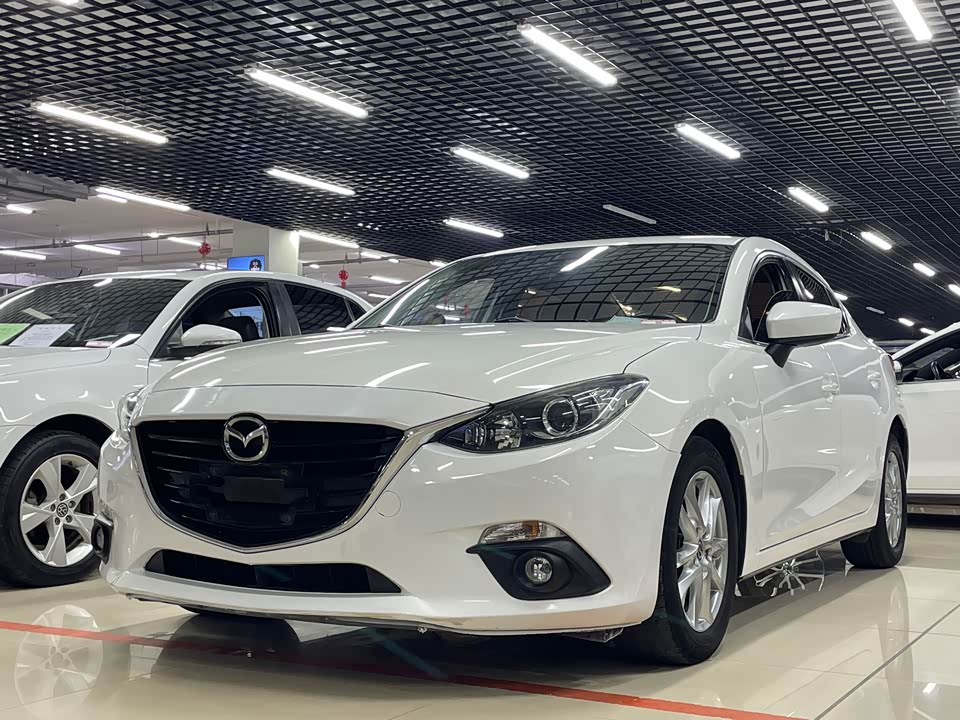 Mazda 3 Angkesaila