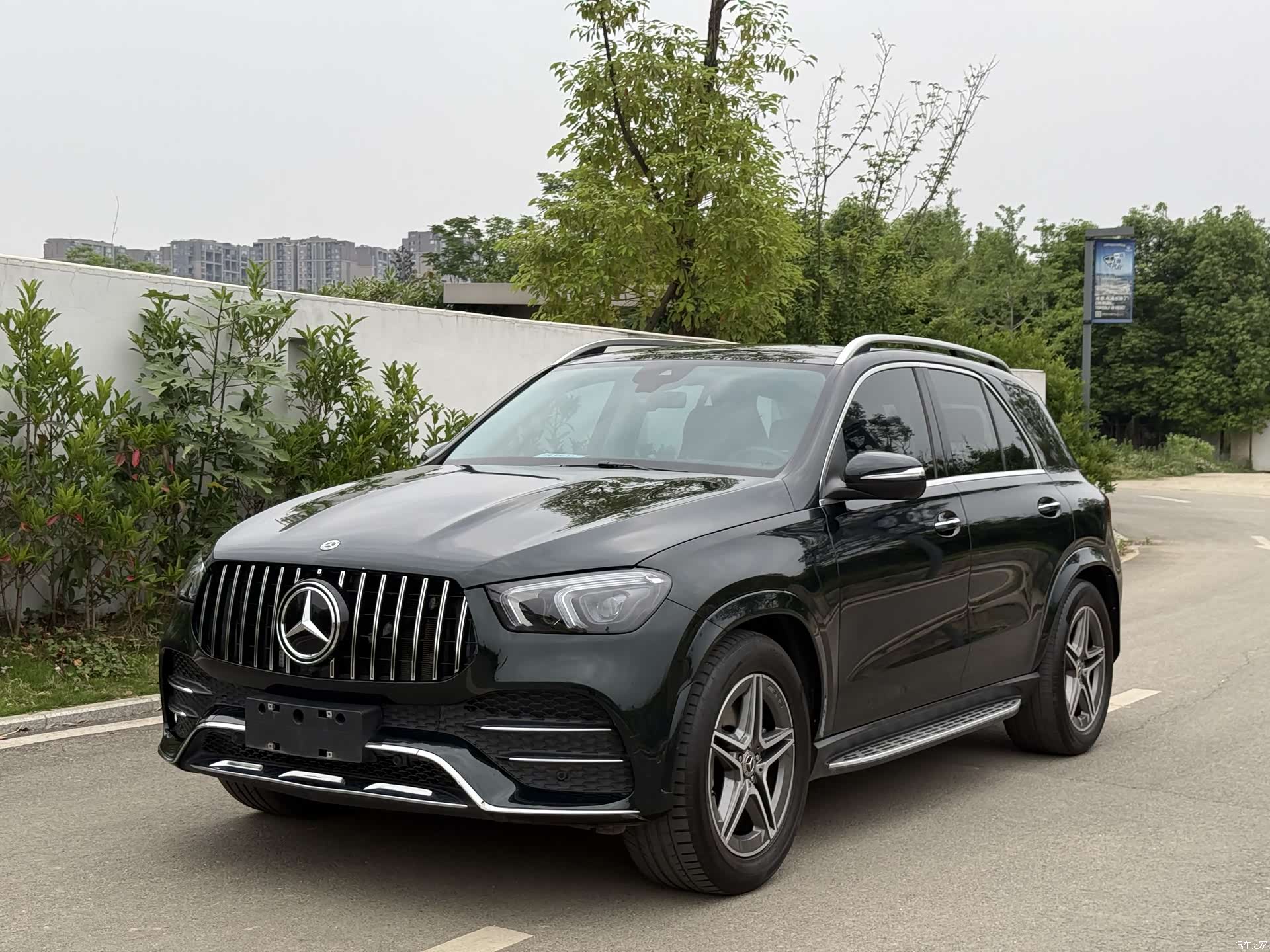 Mercedes-Benz GLE, 2021 1
