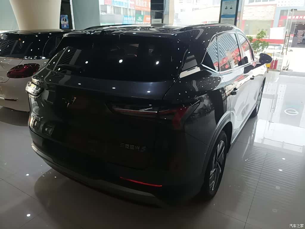 Wuling Starlight, 2024 7