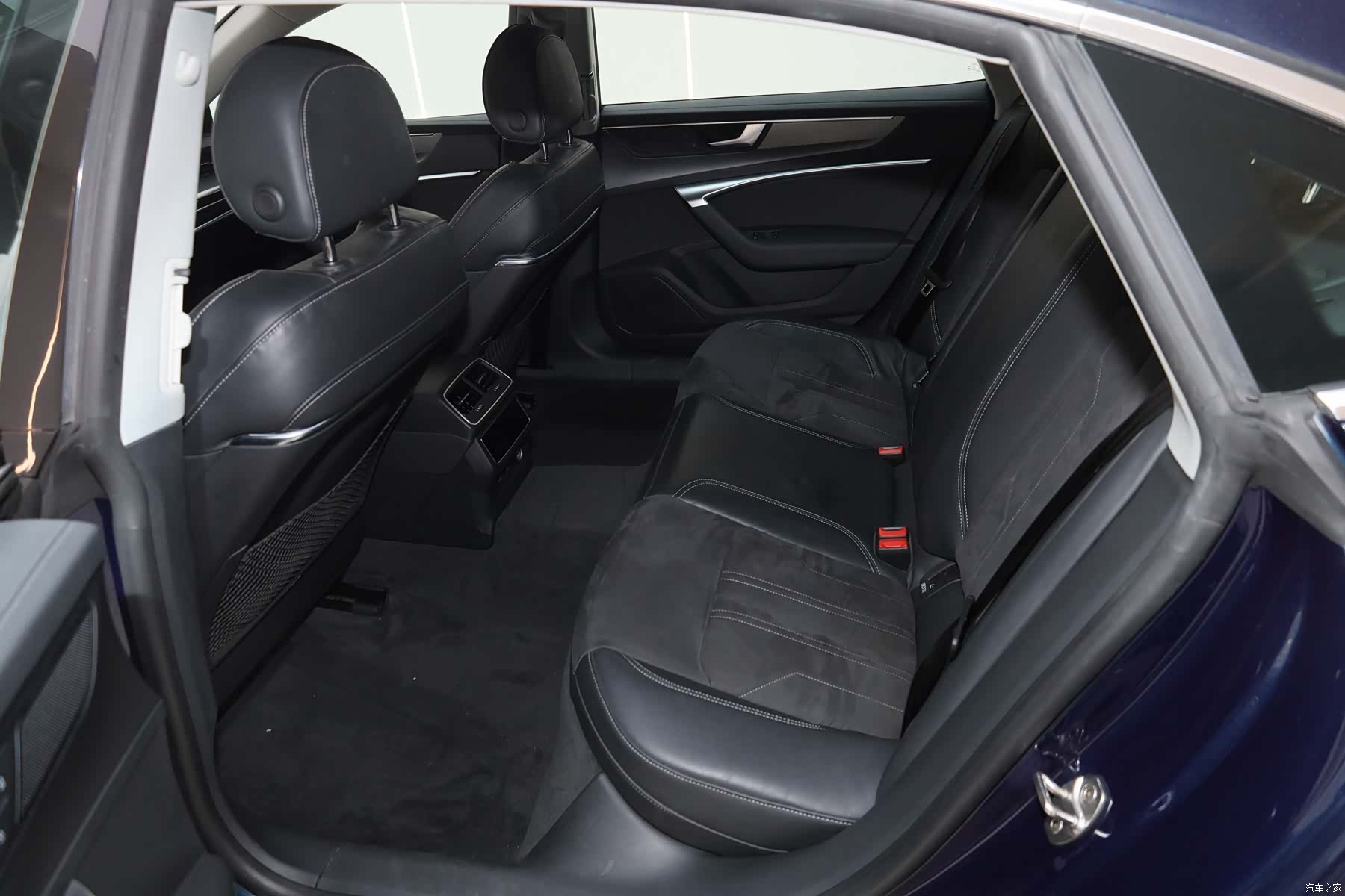 Audi A7L, 2024 24