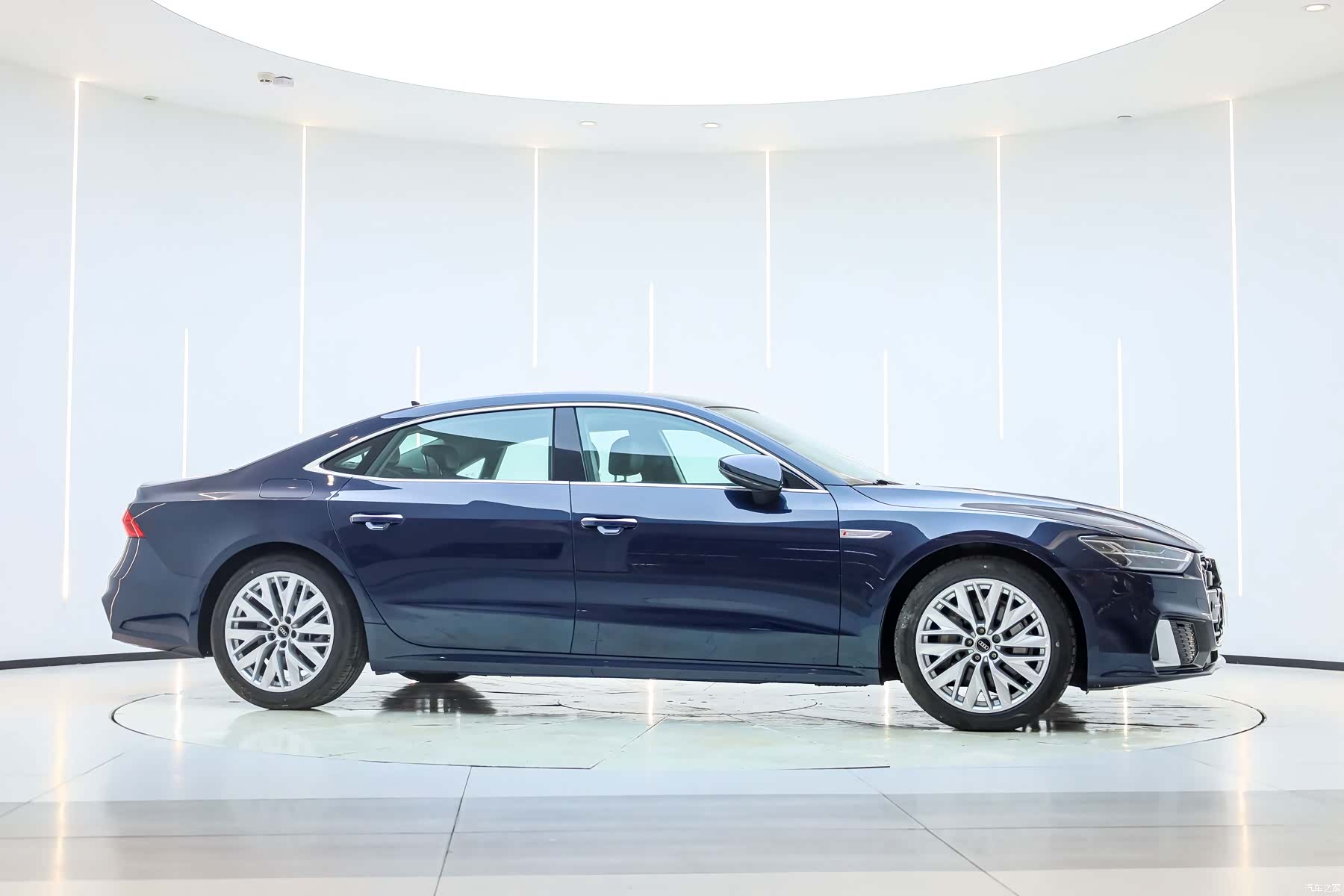 Audi A7L, 2024 3