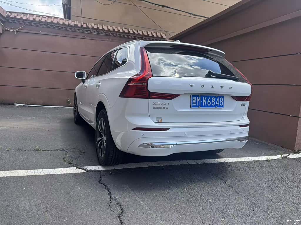 Volvo XC60, 2022 все фото