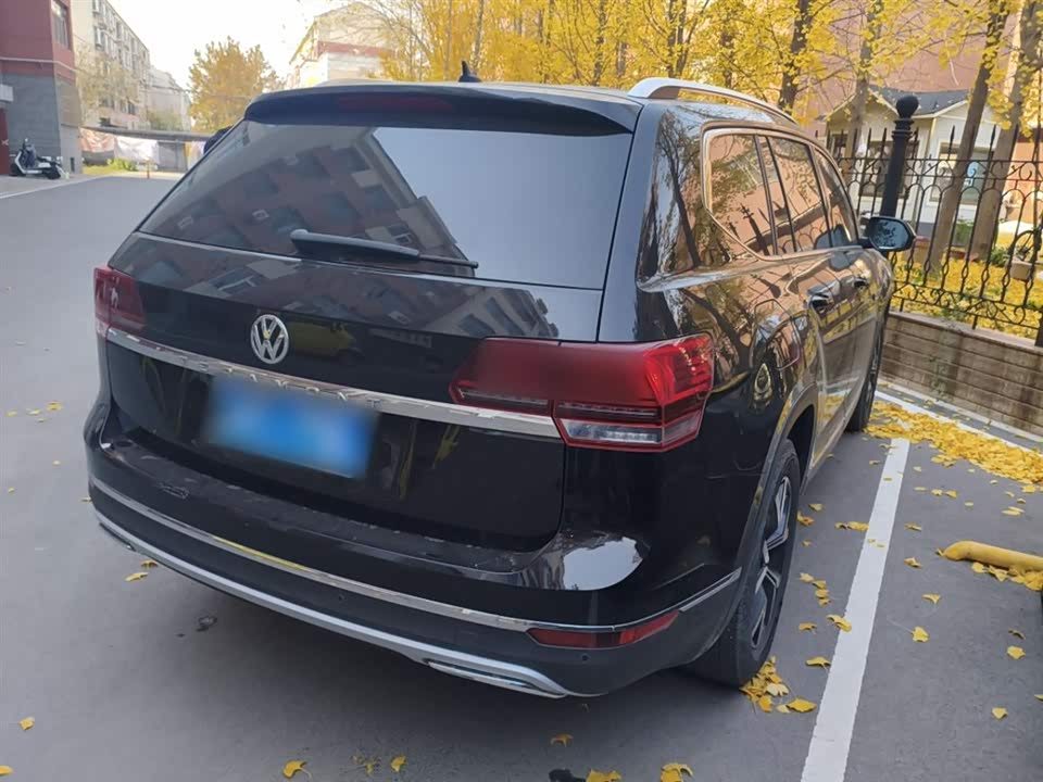Volkswagen Tourang