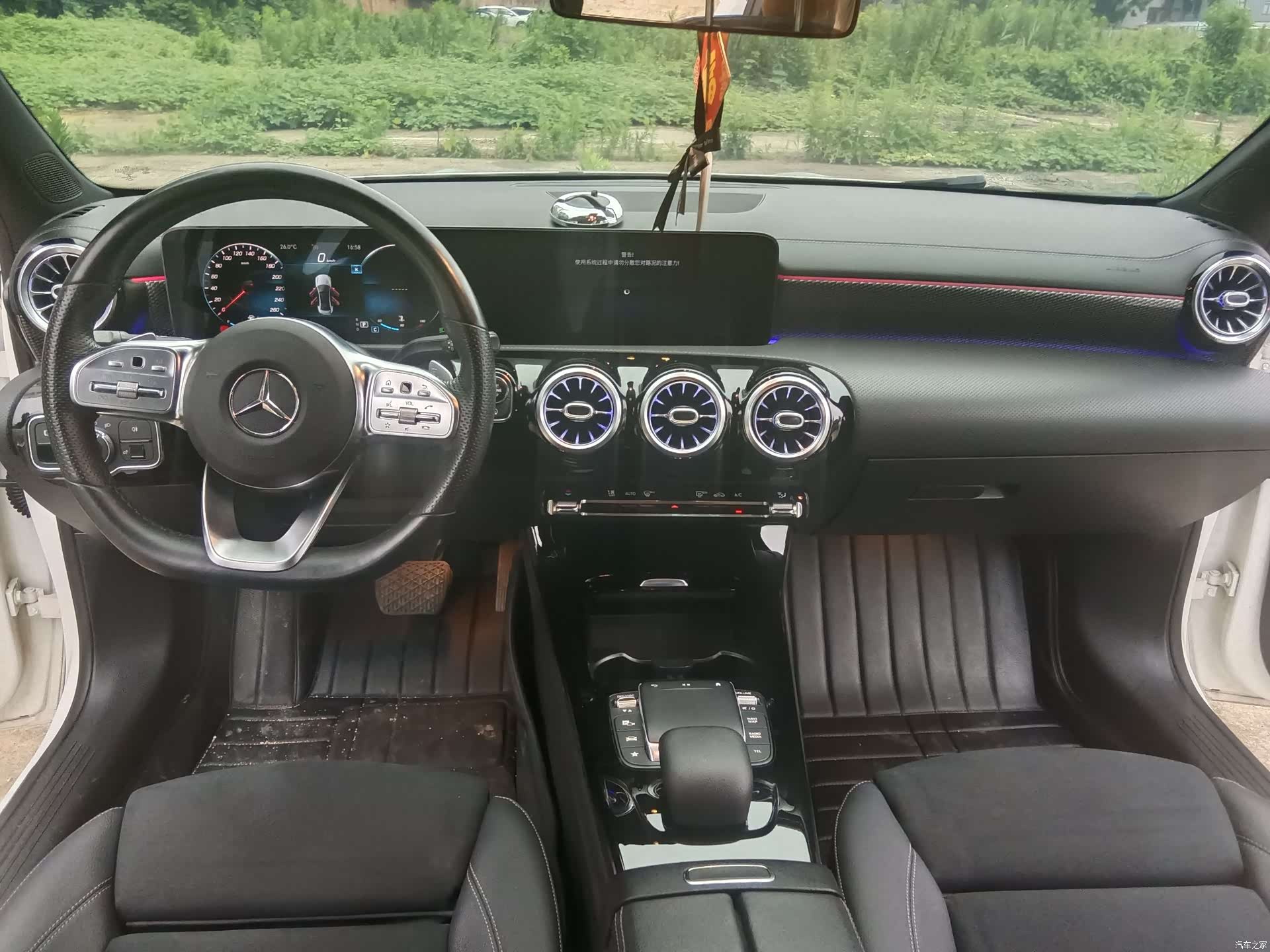 Mercedes-Benz A-Class, 2021 6