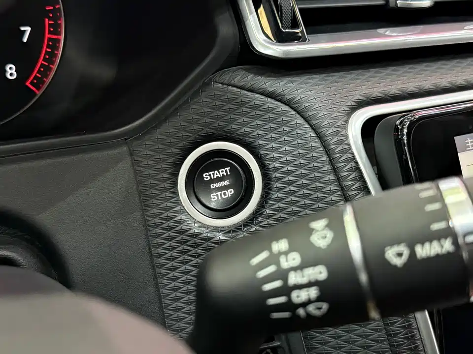 Land Rover Range Rover Star Pulse