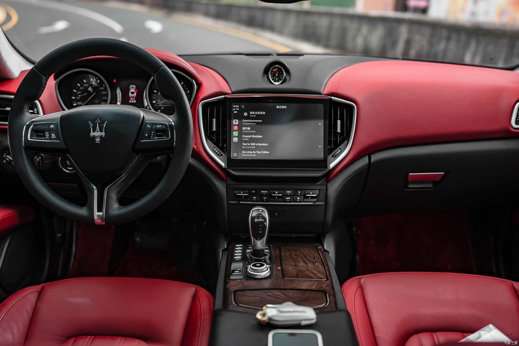 Maserati Ghibli, 2016 9