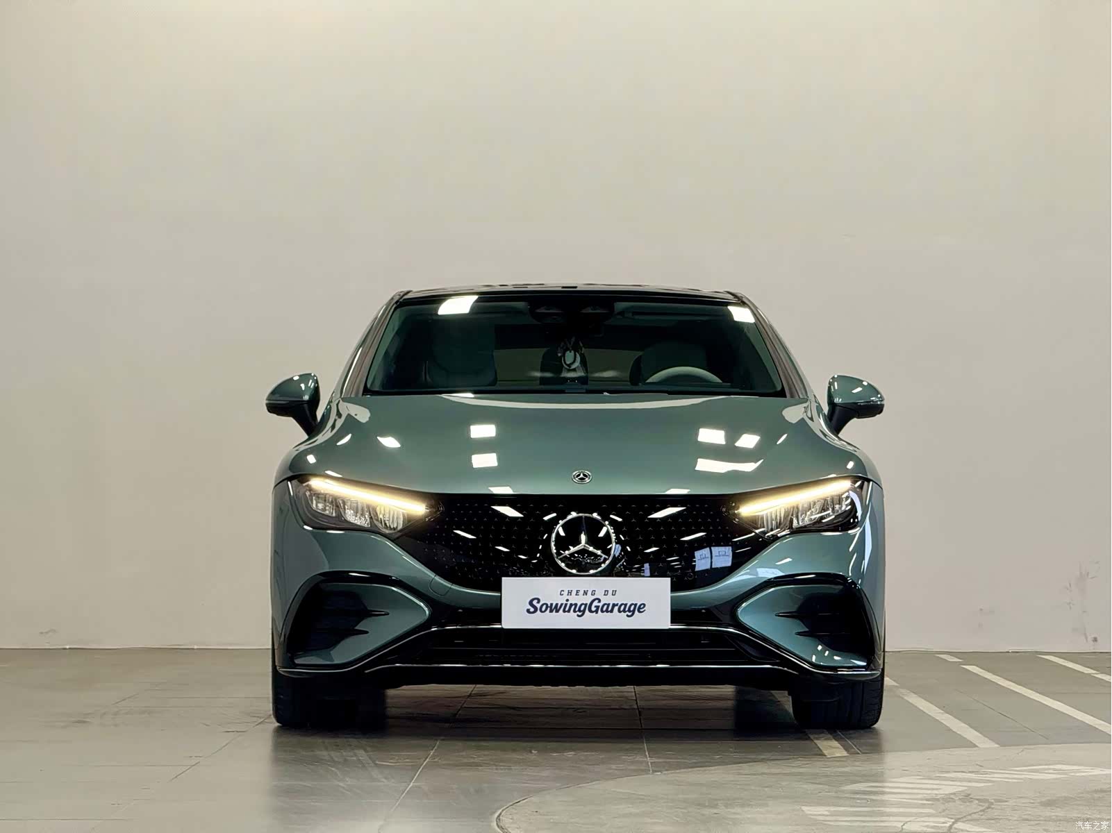 Mercedes-Benz EQE, 2025 2