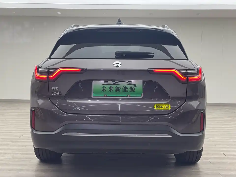 NIO ES6