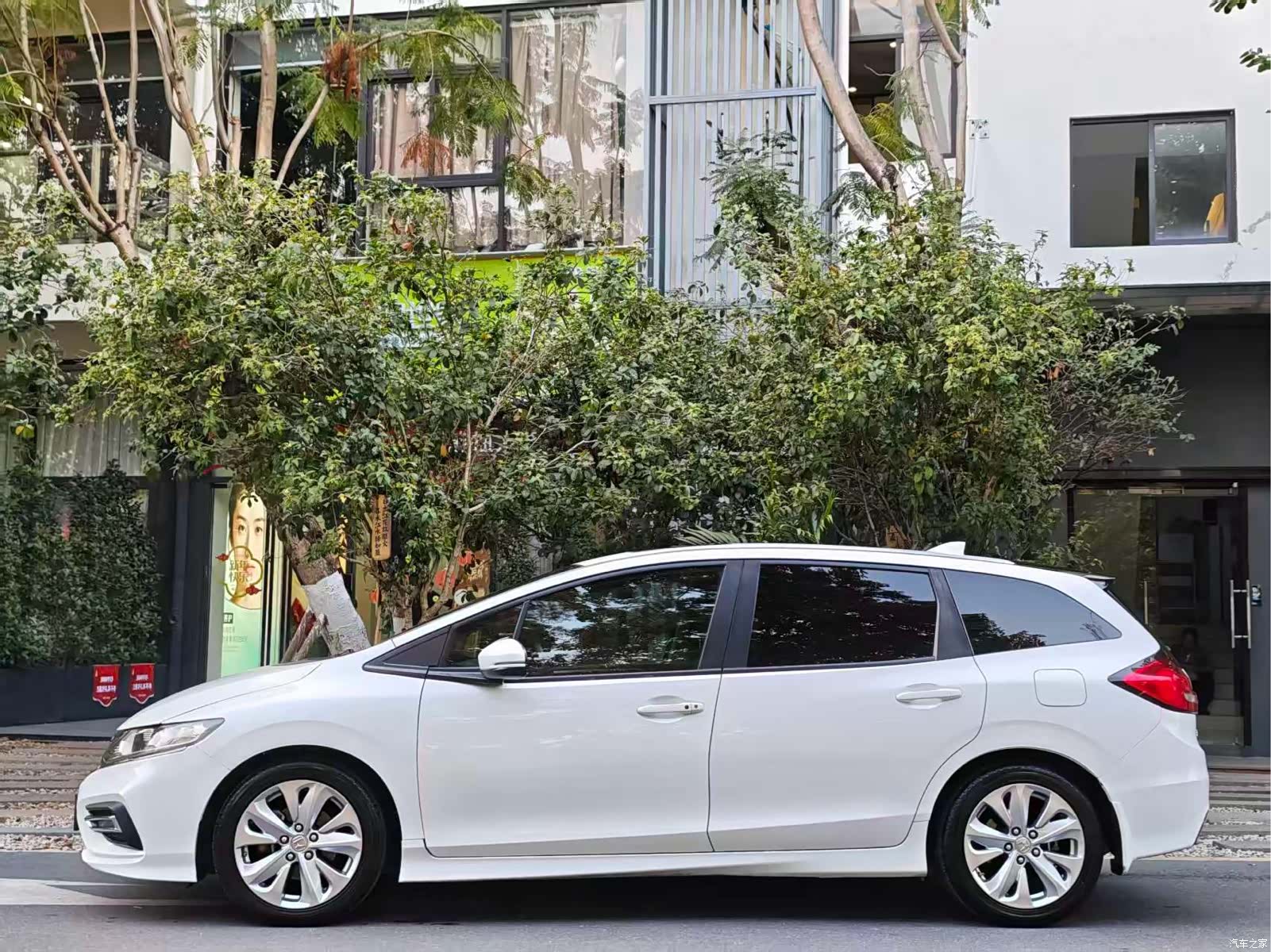 Honda Jade, 2018 3
