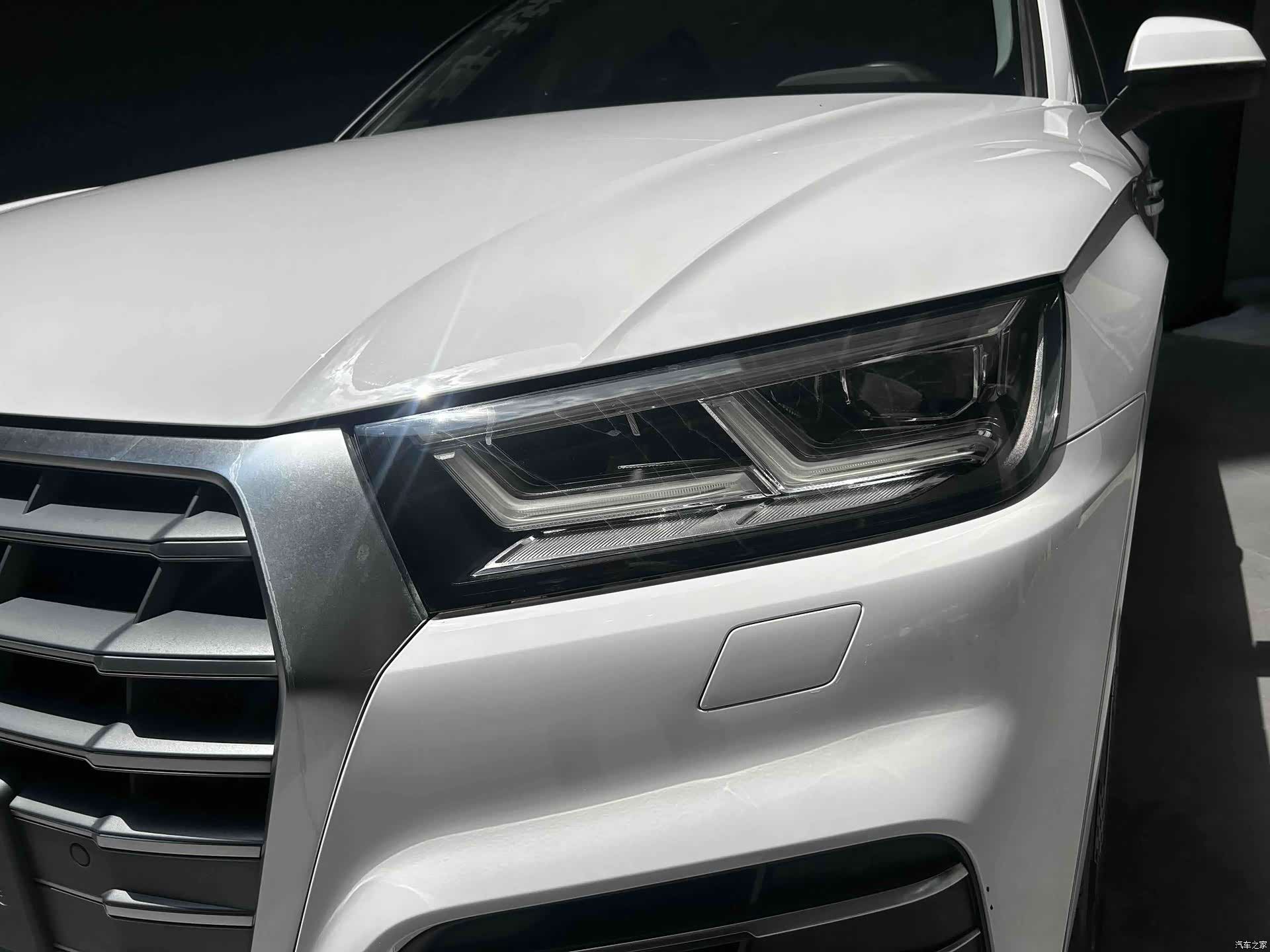 Audi Q5L, 2019 3