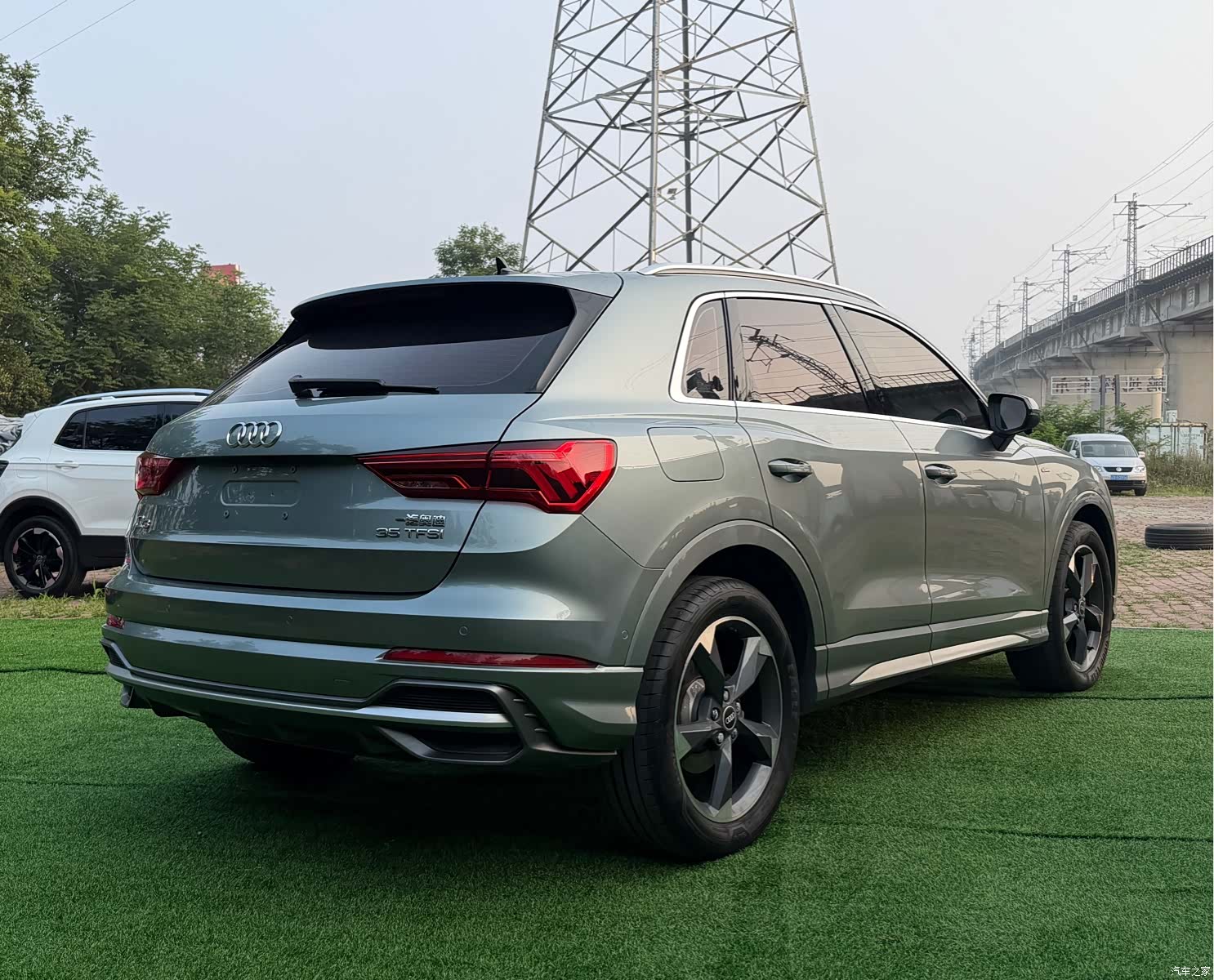 Audi Q3, 2022 6