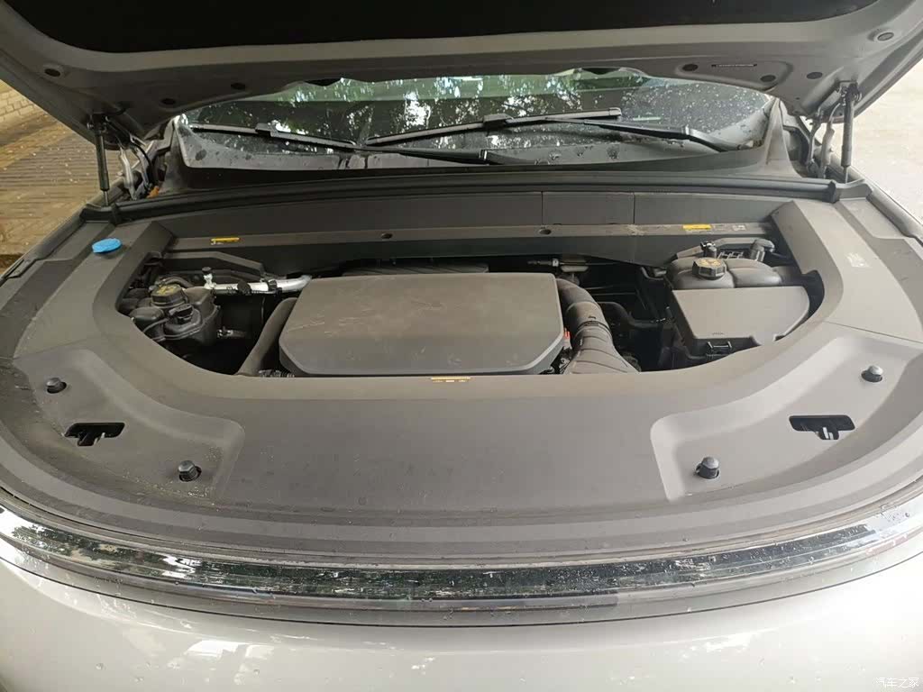 Li Auto L8, 2023 16