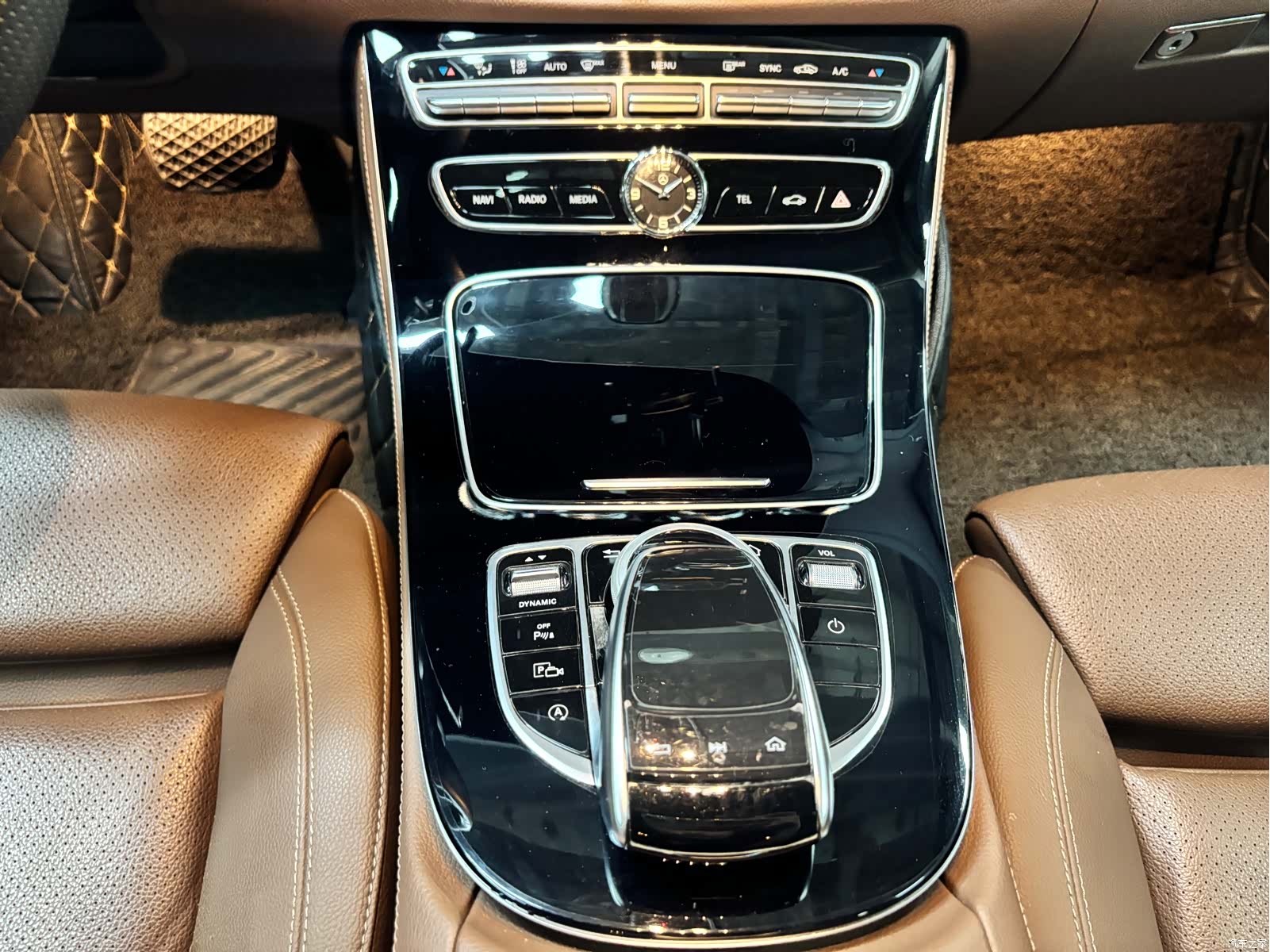 Mercedes-Benz E-Class, 2017 8