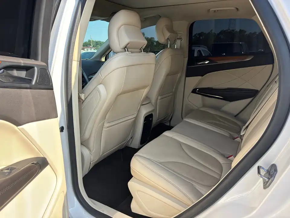 Lincoln MKC