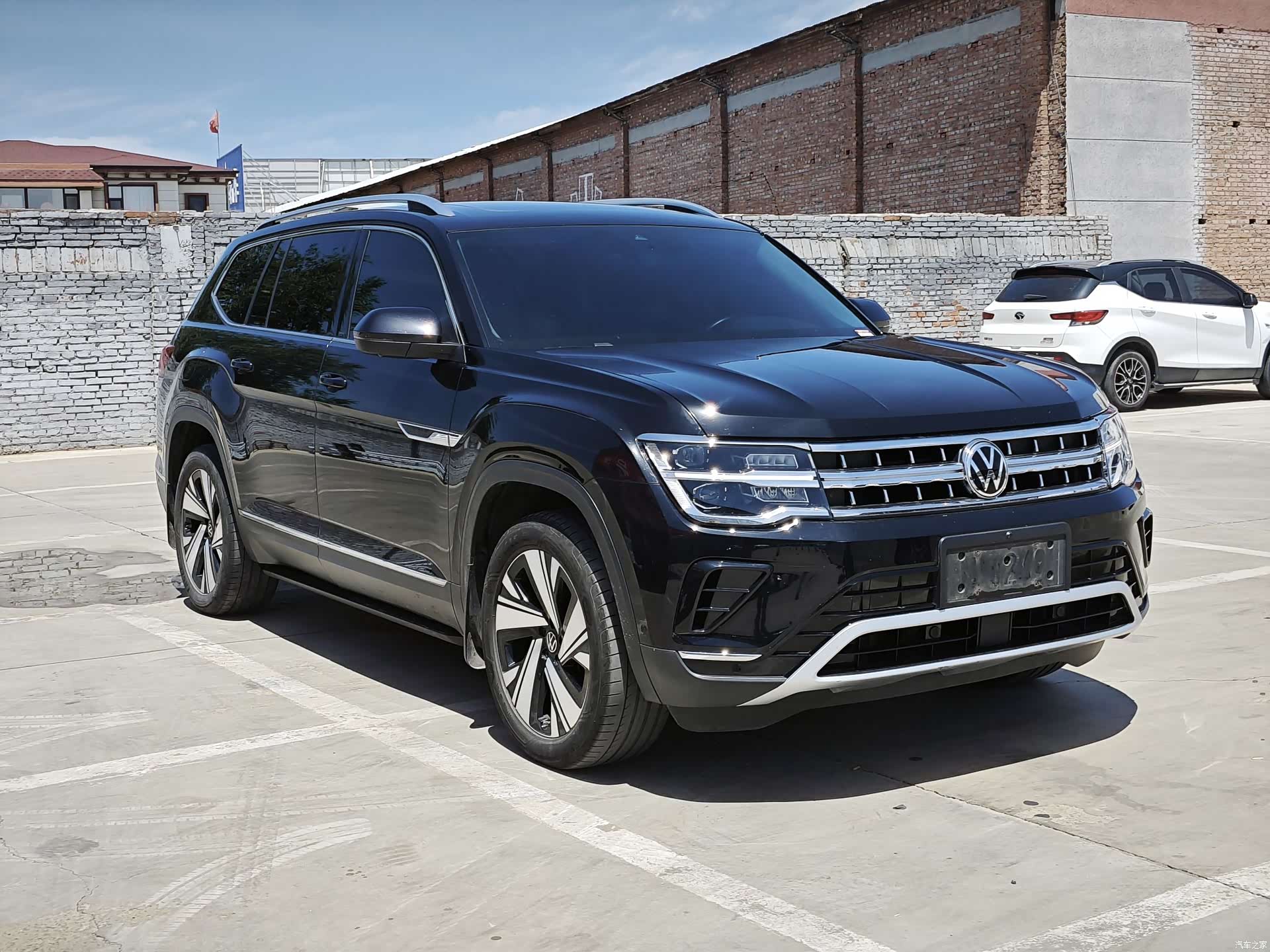 Volkswagen Teramont, 2024 3