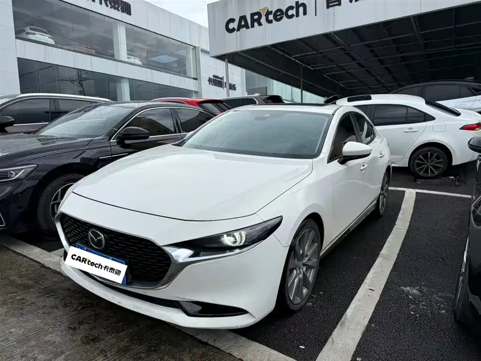 Mazda 3 Angkesaila