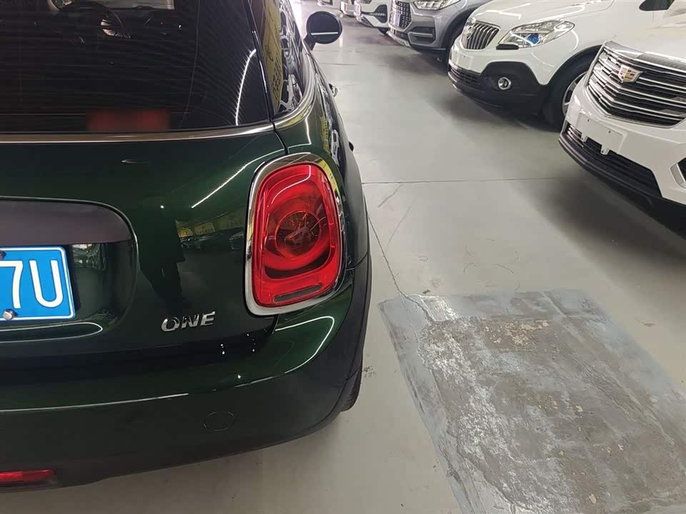 MINI MINI