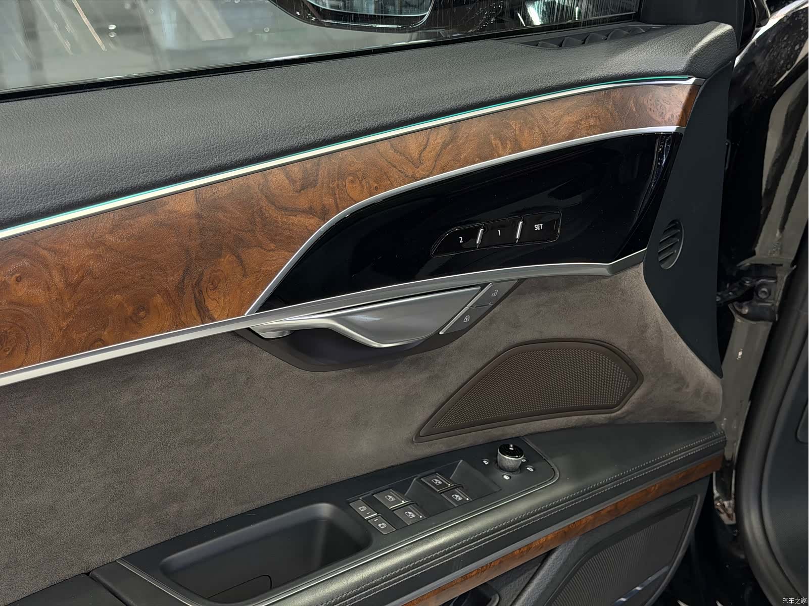 Audi A8L, 2019 6