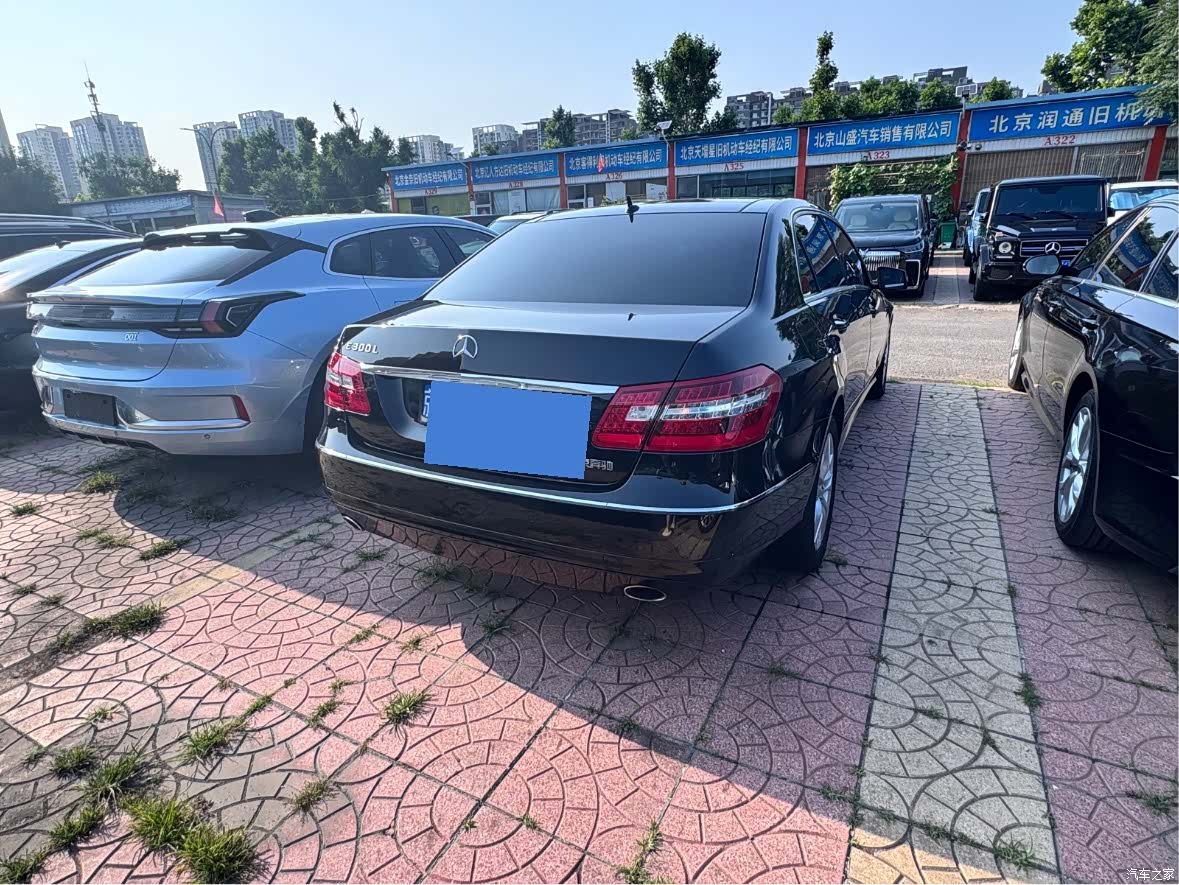Mercedes-Benz E-Class, 2012 9