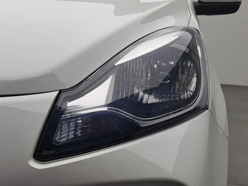 Changan Benben E-Star