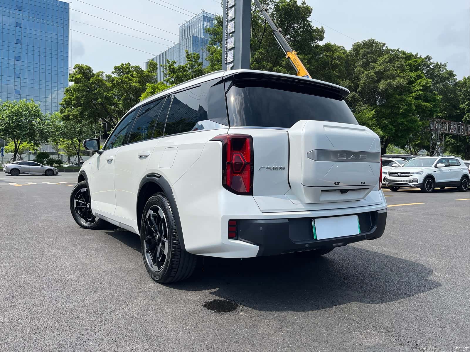 Trumpchi ES9, 2023 4
