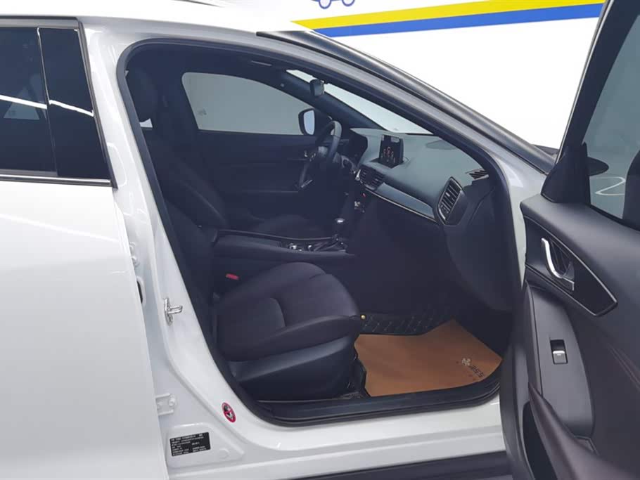 Mazda CX-4