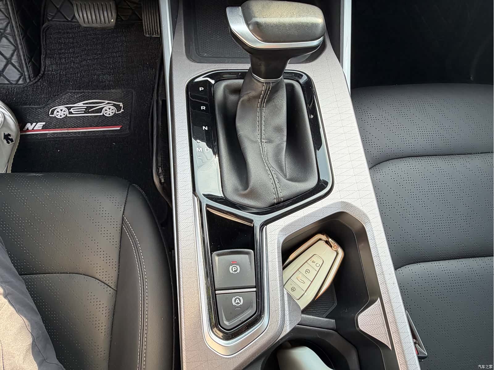 Geely Emgrand, 2021 14