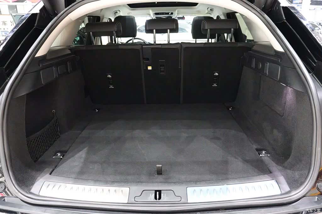 Land Rover Range Rover, 2023 21