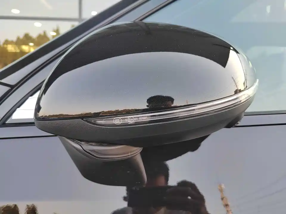 Mercedes-Benz GLC AMG