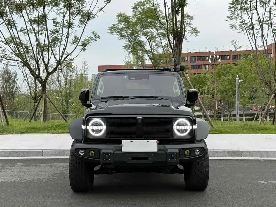 Tank 300 Tank 300