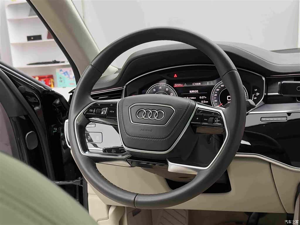 Audi A8L, 2022 13