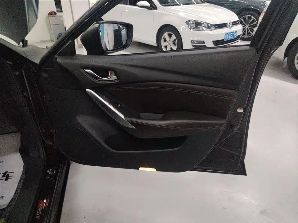 Mazda Atez